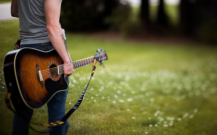 brown Venetian cutaway acoustic guitar, music, guy, outdoors, HD wallpaper