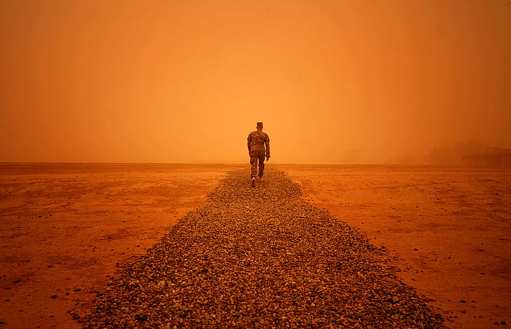 pesron walking on path way, iraq, iraq, sandstorm, Image, 2 of 2