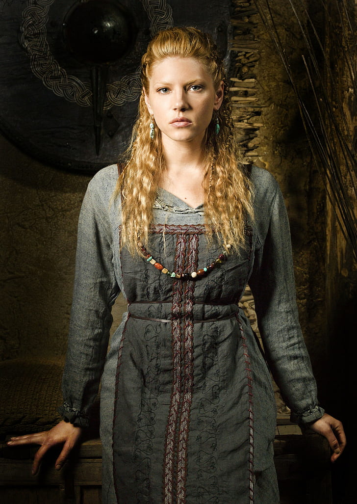 standing, Katheryn Winnick, portrait, shield, Nordic, Vikings (TV series)