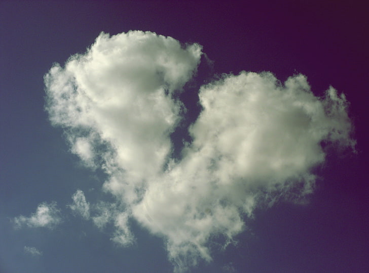 Broken Heart Shaped Cloud, white clouds, Holidays, Valentine's Day, HD wallpaper