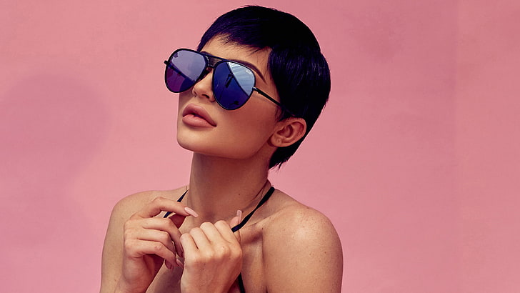 4K, Sunglasses, Kylie Jenner, headshot, one person, studio shot, HD wallpaper