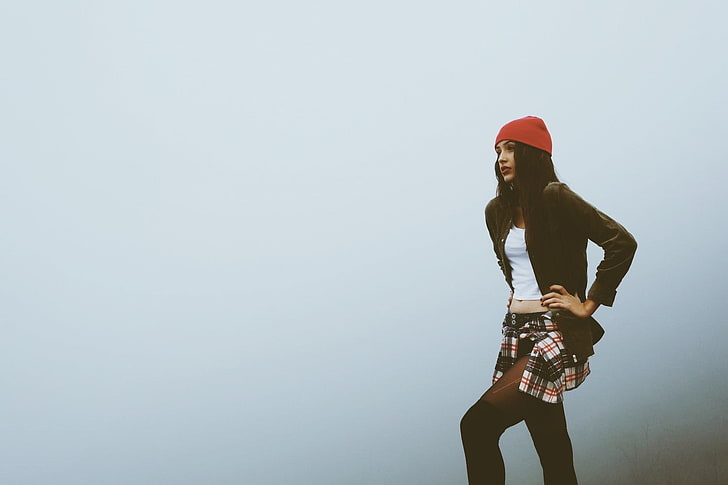 women, women outdoors, mist, Red Hat, plaid skirt, pantyhose, HD wallpaper