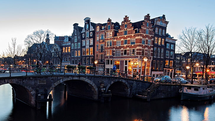 brown concrete building, Amsterdam, bridge, city, river, architecture, HD wallpaper