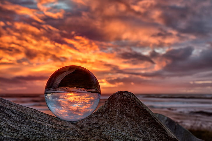 clear glass ball on top of gray boulder, porth, porth, Cwyfan, HD wallpaper
